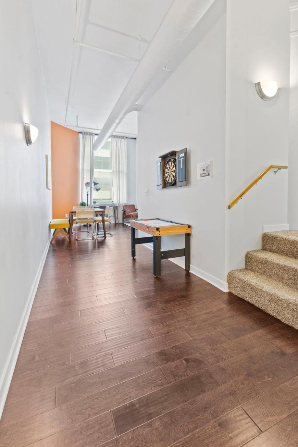 Indy Loft - Monument Circle - Sleeps 7 - Convention Walkable Indianapolis Exterior photo